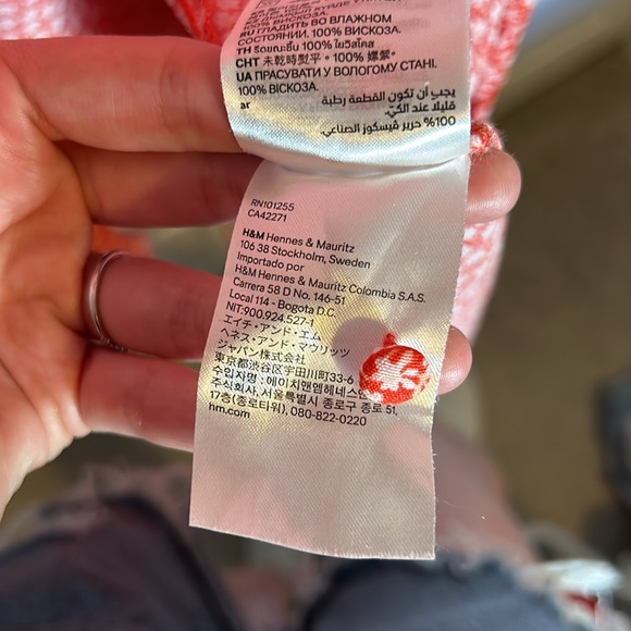 Long sleeved floral wrap dress - Picture 3 of 3